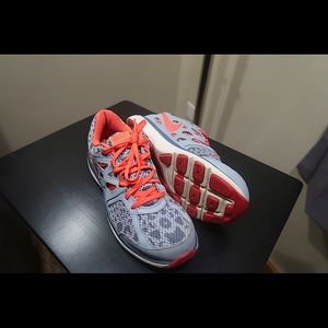Nike Dual Fusion Run 2 Women’s Size 8